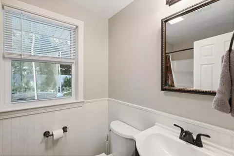 9 Parker Dr, Wareham, MA 02571 photo 8