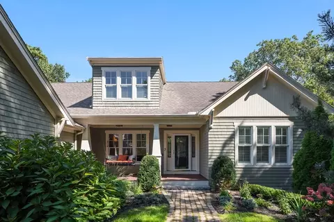 3 Hitching Post, Plymouth, MA 02360