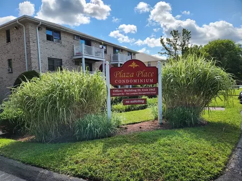 16 Kenmar Dr #144, Billerica, MA 01821
