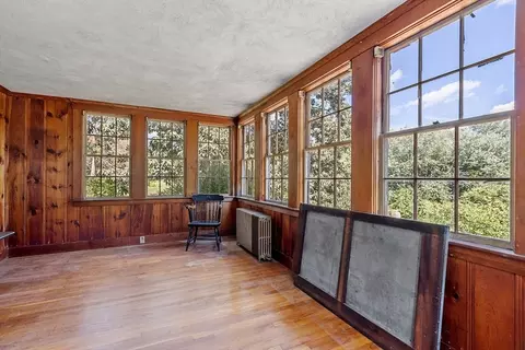 Exterior - 129 Oak Hill Rd, Harvard, MA 01451 photo 3 of 5