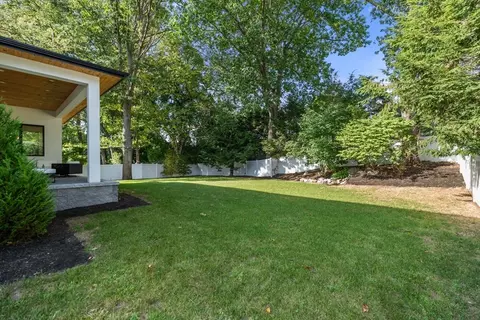 Exterior - 29 Levbert Rd, Newton, MA 02459 photo 6 of 7
