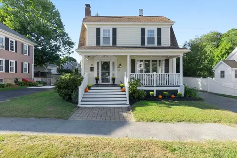 10 Spruce St #A, Danvers, MA 01923