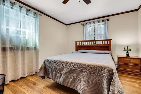 Bedroom - 14 Brown St, Spencer, MA 01562 photo 3 of 4