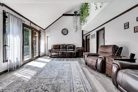 Living - 14 Brown St, Spencer, MA 01562 photo 1 of 1