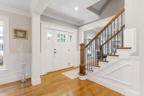 6 Pinewood Rd, Needham, MA 02492 photo 2