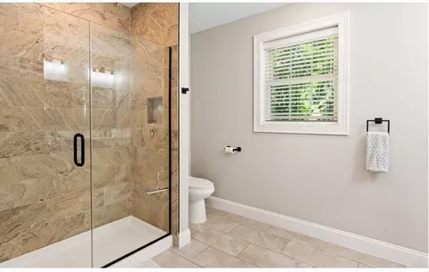 Bath - 16 High St, Ashburnham, MA 01430 photo 2 of 4