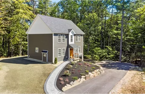 Exterior - 16 High St, Ashburnham, MA 01430 photo 3 of 8