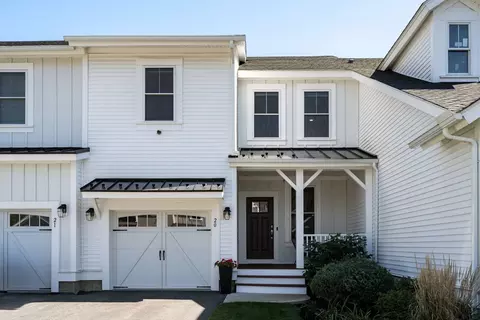299 Lexington St #20, Woburn, MA 01801
