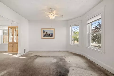 Living - 18 Edith St, Everett, MA 02149 photo 3 of 4