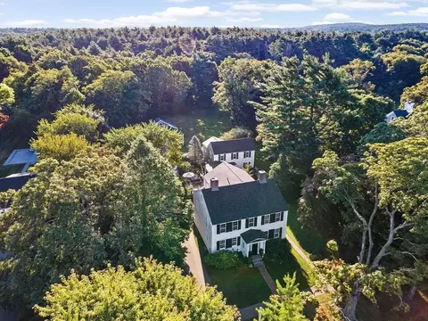 View/Area - 688 Main St, Hingham, MA 02043 photo 2 of 3