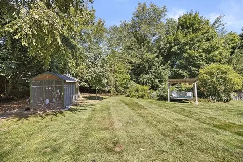 Exterior - 688 Main St, Hingham, MA 02043 photo 8 of 8