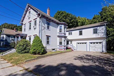 16 Mayhew St, Hopkinton, MA 01748