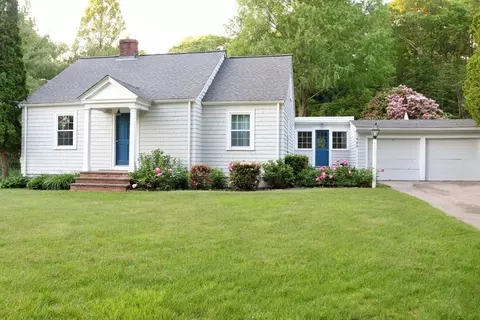 498 N Main St, Cohasset, MA 02025