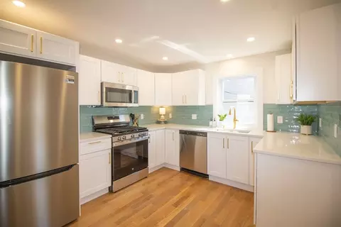 Kitchen - 31 Sargent St, Gloucester, MA 01930 photo 1 of 1