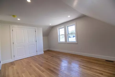 Bedroom - 31 Sargent St, Gloucester, MA 01930 photo 3 of 3