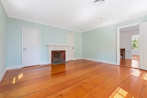 Bedroom - 49 Putnam Ave, Barnstable, MA 02635 photo 2 of 5