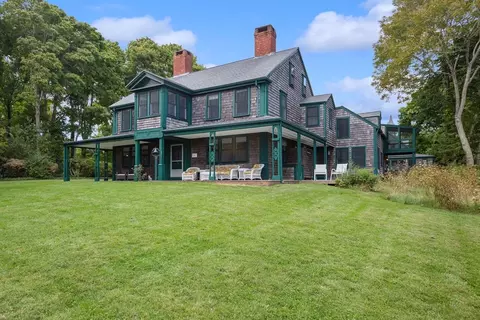 49 Putnam Ave, Barnstable, MA 02635