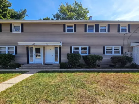 116 Woodbridge Rd #116, Chicopee, MA 01022
