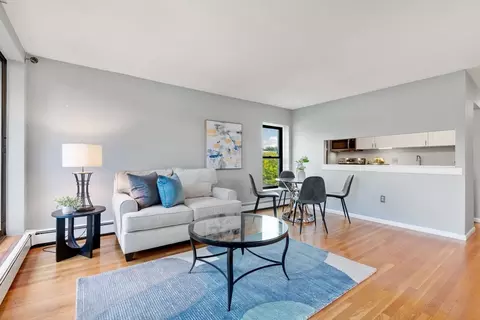 1643 Cambridge St #41, Cambridge, MA 02138