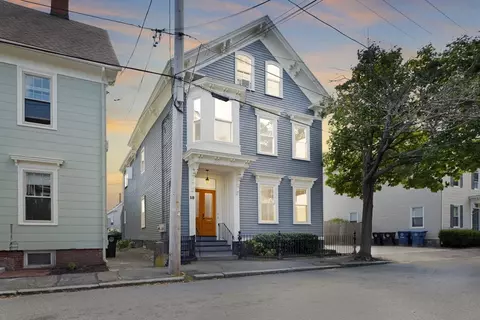 18 Briggs St, Salem, MA 01970