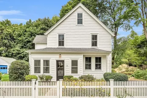 59 Old Bridge Rd, Concord, MA 01742