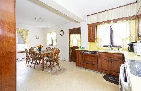 154 Main St, Barre, MA 01005 photo 18