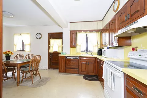 154 Main St, Barre, MA 01005 photo 17
