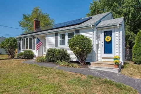 128 Coe Rd, Brockton, MA 02302