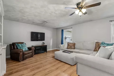 Living - 10 Glenview Rd, Sharon, MA 02067 photo 1 of 2