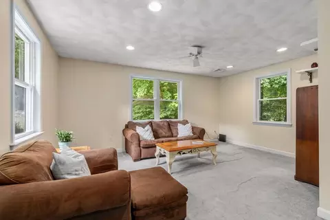 Living - 10 Glenview Rd, Sharon, MA 02067 photo 2 of 2