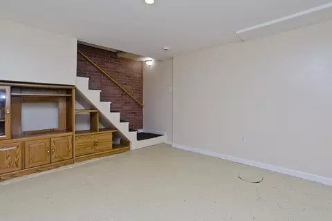 20 Rollins St, Springfield, MA 01109 photo 21