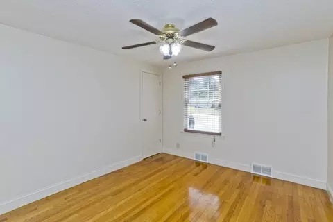 20 Rollins St, Springfield, MA 01109 photo 13