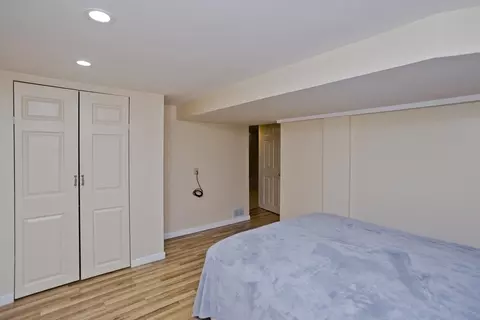 20 Rollins St, Springfield, MA 01109 photo 16