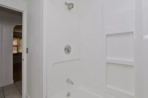 20 Rollins St, Springfield, MA 01109 photo 23