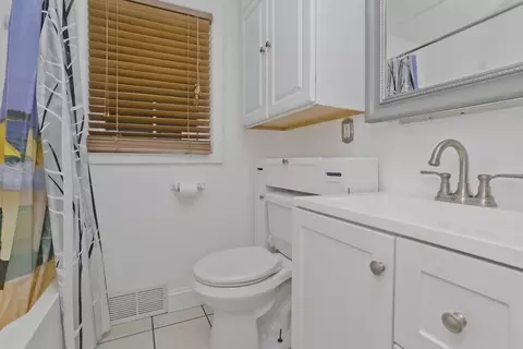 20 Rollins St, Springfield, MA 01109 photo 22