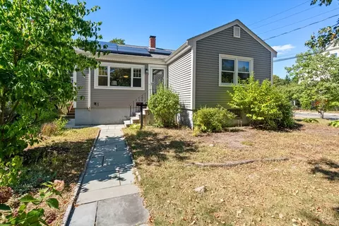 116 Laurie Ave, Boston, MA 02132