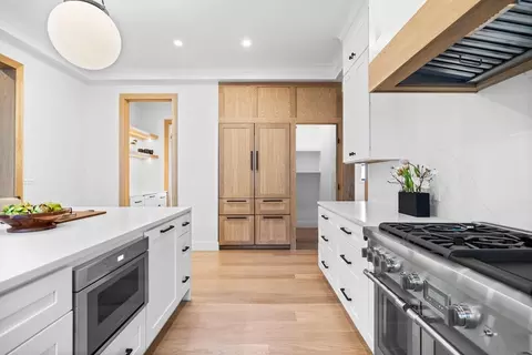 34 Bonwood Rd, Needham, MA 02492 photo 6