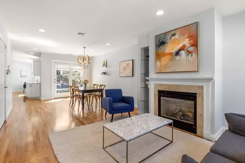 73 School St #2, Boston, MA 02129