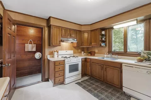 64 Main St, Acton, MA 01720 photo 12