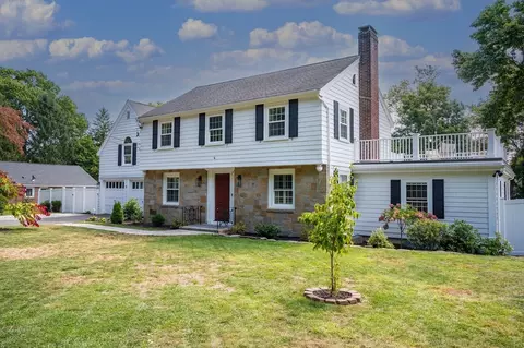 551 Centre St, Milton, MA 02186