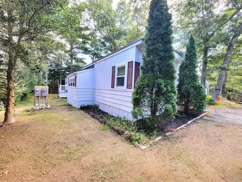 171 Pineview Ter, Wareham, MA 02576 photo 4