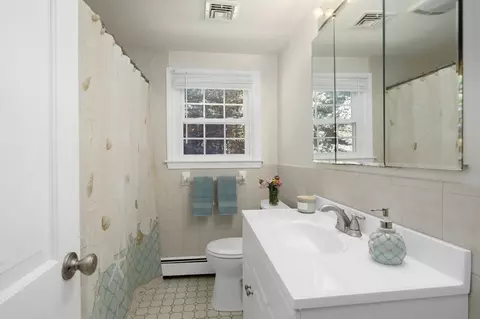 33 Beechtree Rd, Hanover, MA 02339 photo 24