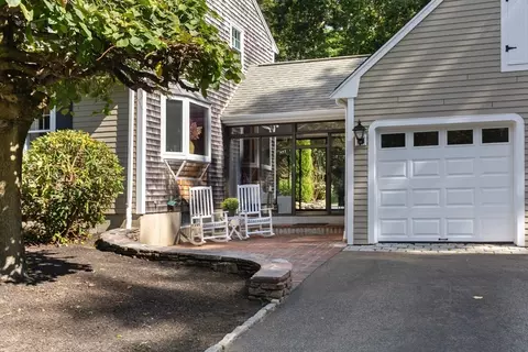 33 Beechtree Rd, Hanover, MA 02339 photo 3