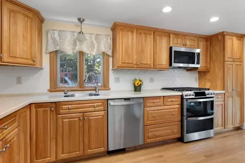 33 Beechtree Rd, Hanover, MA 02339 photo 10