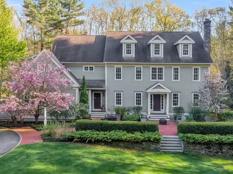 26 Buttrick Ln, Carlisle, MA 01741
