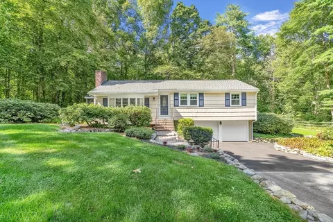 6 Brucewood Rd, Acton, MA 01720