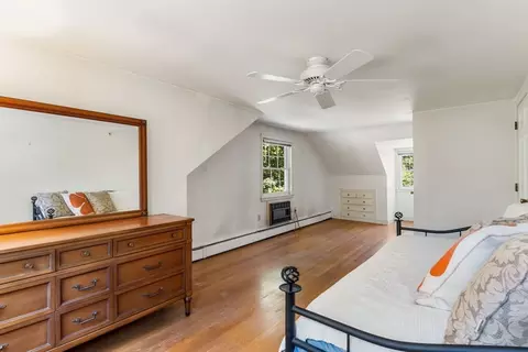 25 Centre Ln, Milton, MA 02186 photo 23