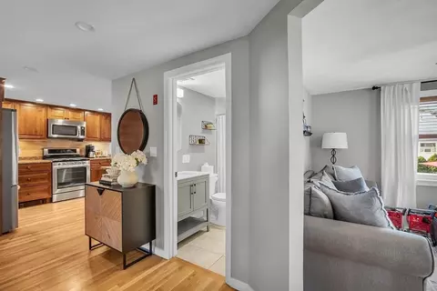 13 Griswold St, Everett, MA 02149 photo 15