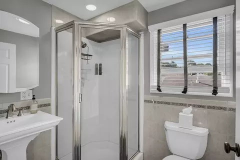 13 Griswold St, Everett, MA 02149 photo 22