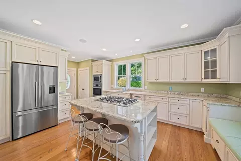 1220 Main St, Barnstable, MA 02635 photo 7